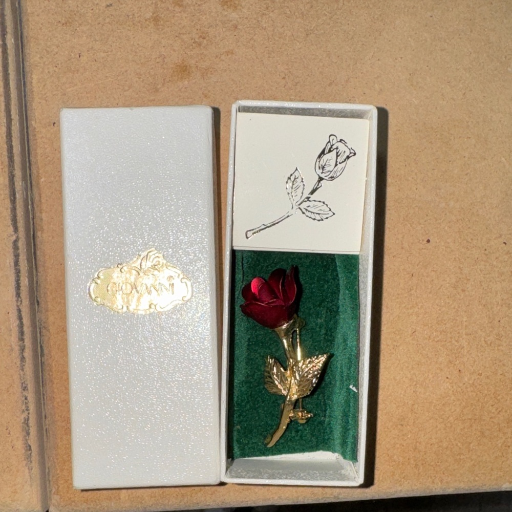 Vintage Giovanni Red Rose Brooch